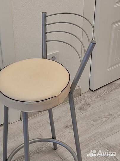 Стул барный