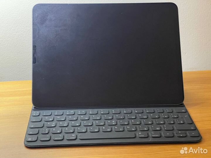 Айпад про 11