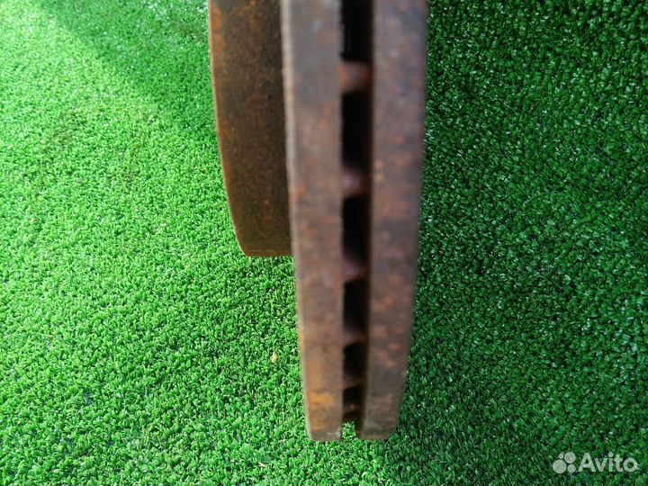 Передние тормозные диски на mazda3 bk