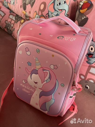 Школьный рюкзак