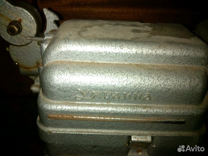 Кинопроектор 