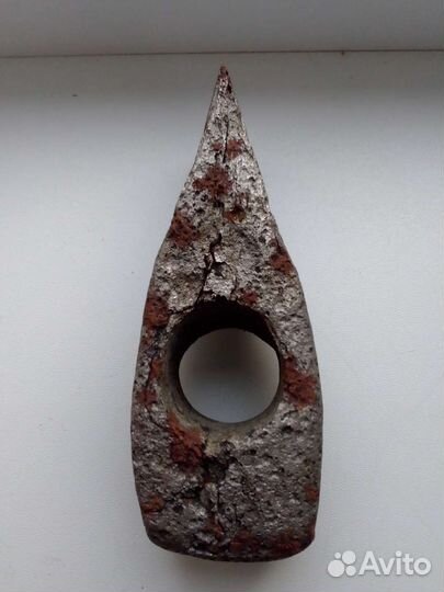 Древнерусский топор