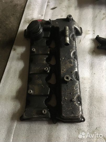 Крышка головки блока (клапанная)