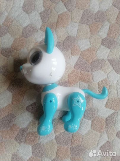 Собака - робот, в отличном состоянии