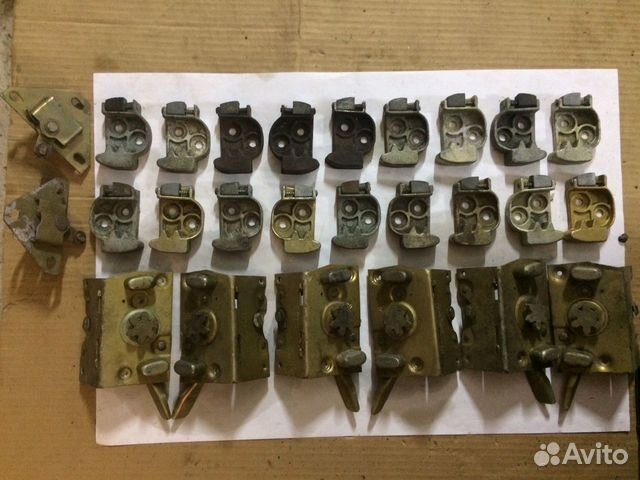 Новые ответные части дверных замков газ 21