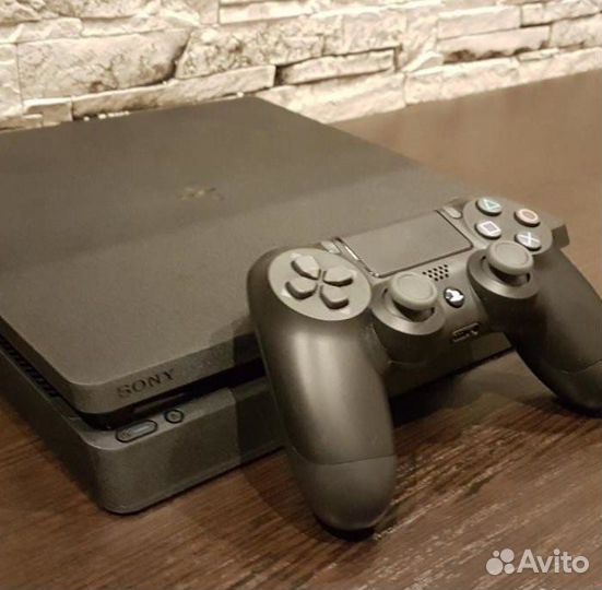 Sony PS4 slim