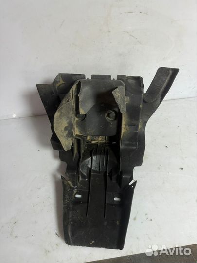 Заднее крыло Honda lead 48