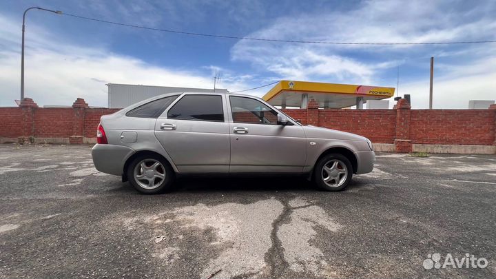 LADA Priora 1.6 МТ, 2009, 200 000 км