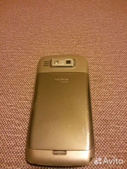 Nokia E72
