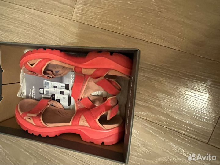 Сандалии ecco 38