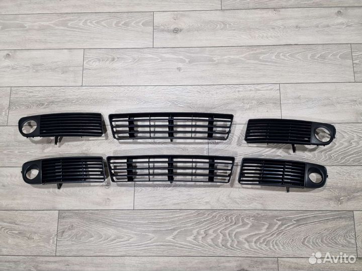 Решётки переднего бампера Audi A6 C5 Дорестайлинг