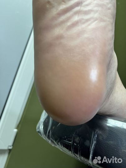 Мастер маникюра и педикюра