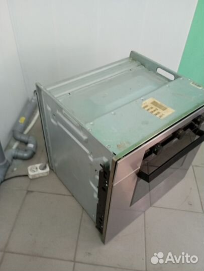 Духовой шкаф Zanussi