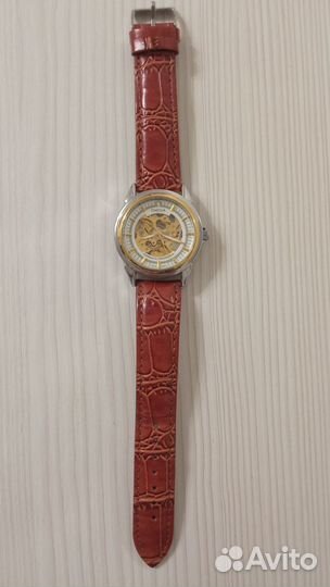 Часы omega