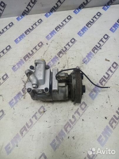 Компрессор кондиционера Киа Спектра