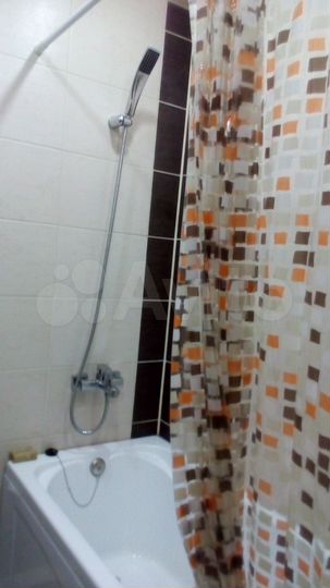 Комната 8 м² в 4-к., 3/6 эт.