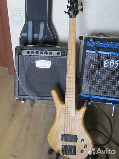 Dean Sledgehammer бас-гитара с электроникой Villex