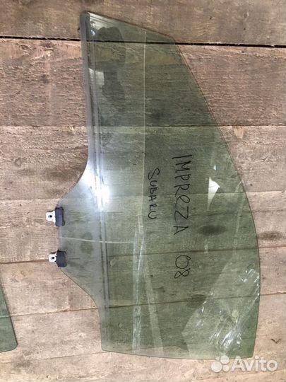 Стекло дверное оригинальное Subaru Impreza GH