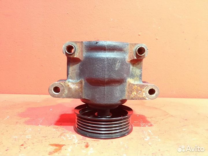 Насос гура для Ford Fusion fxja, 1.4 (Б/У)