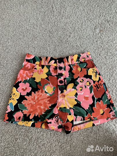 Шорты Zara