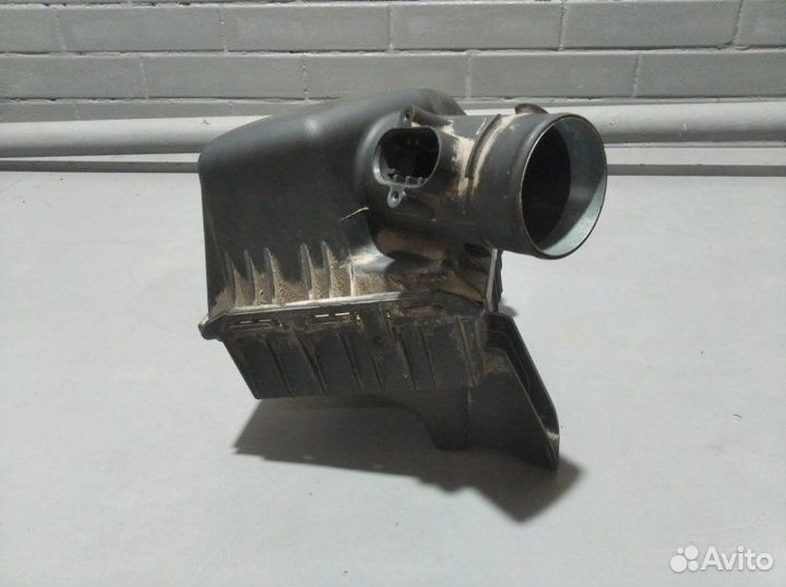 Корпус воздушного фильтра Chevrolet Cobalt седан