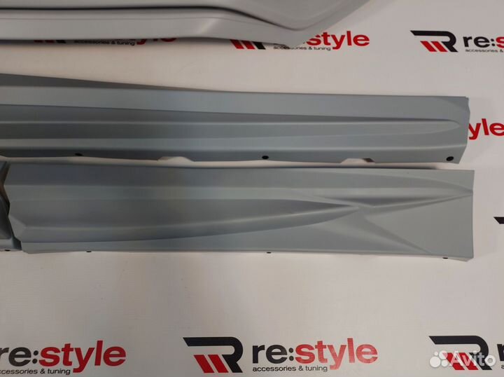 Обвес Lexus RX350 с16г TRD Для F-Sport HY-Lily