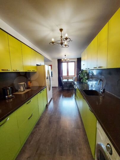 3-к. квартира, 111,6 м², 10/25 эт.