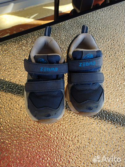 Детские кроссовки Zebra 24 р