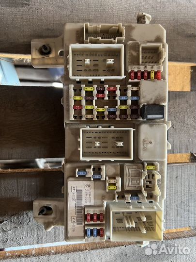 Монтажный блок Ford Focus 2 1.8 фокус 2