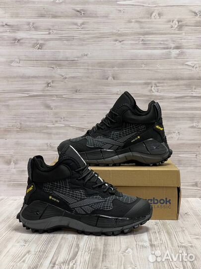 Зимние мужские кроссовки Reebok (41-46)