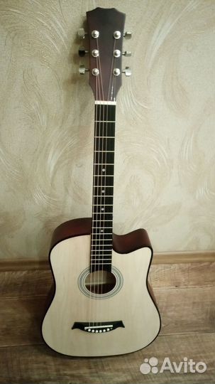 Гитара акустическая 6 струнная, бело - коричневая
