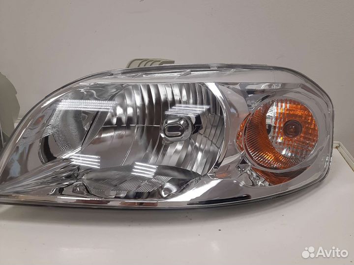 Фара левая Chevrolet aveo t250