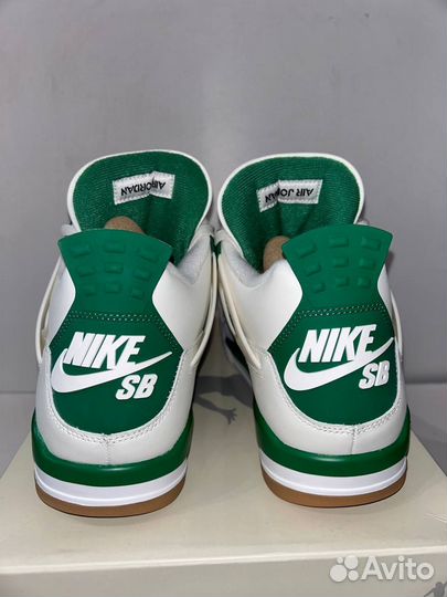 Кроссовки Nike SB x Jordan Air Jordan 4 - Pine