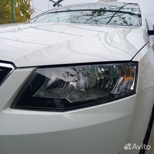 Skoda Octavia 1.8 МТ, 2014, 35 800 км