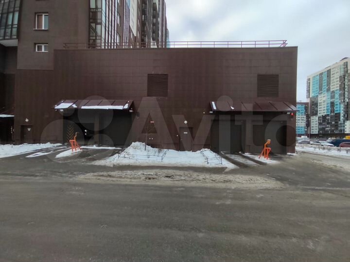 Машиноместо, 14 м²