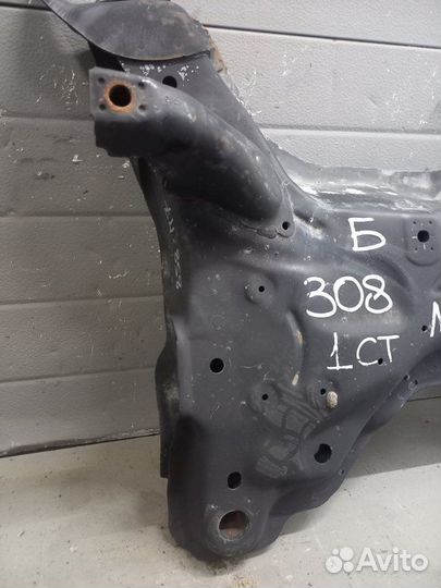 Подрамник передний Peugeot 308 EP6 2009