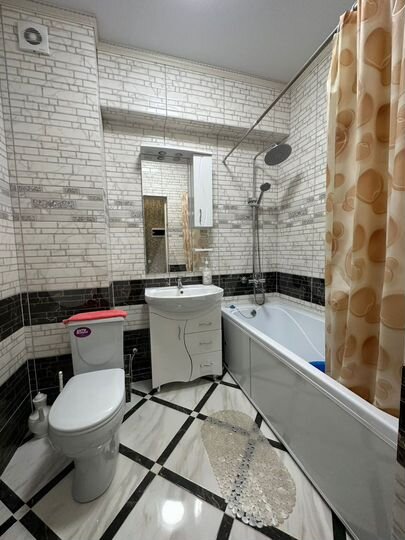 1-к. квартира, 43 м², 3/3 эт.