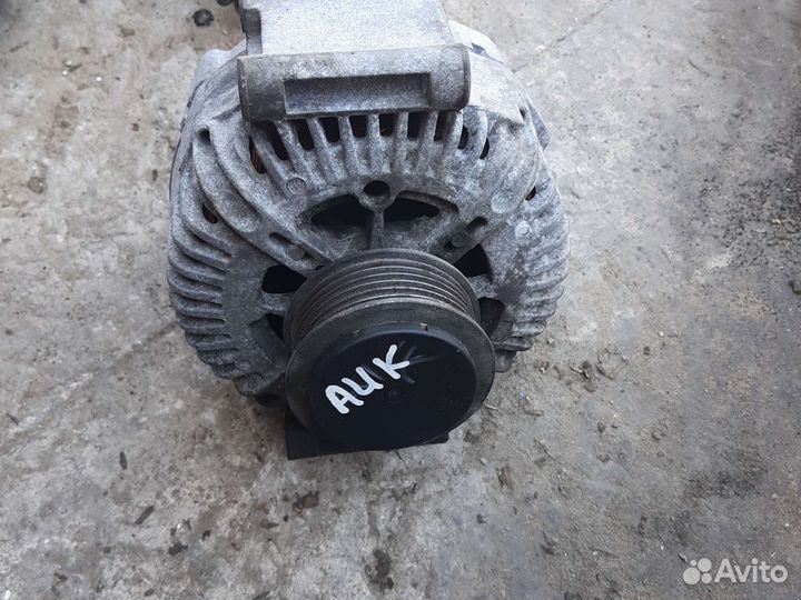 Генератор Audi A6 C6 3.2 FSI 06E903016K