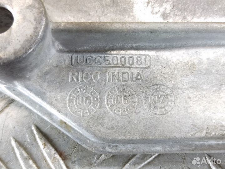 Кронштейн кпп Range rover sport 2005-2012