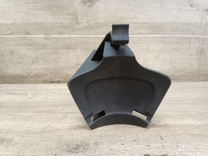 Кронштейн расширительного бачка Mercedes-Benz Vito