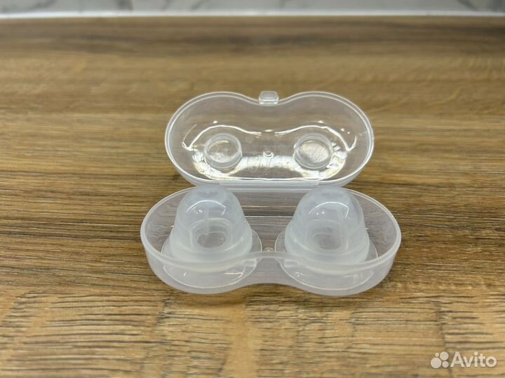 Накладки для груди