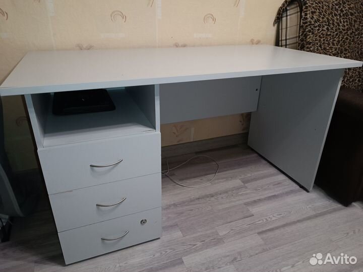 Письменный стол бу