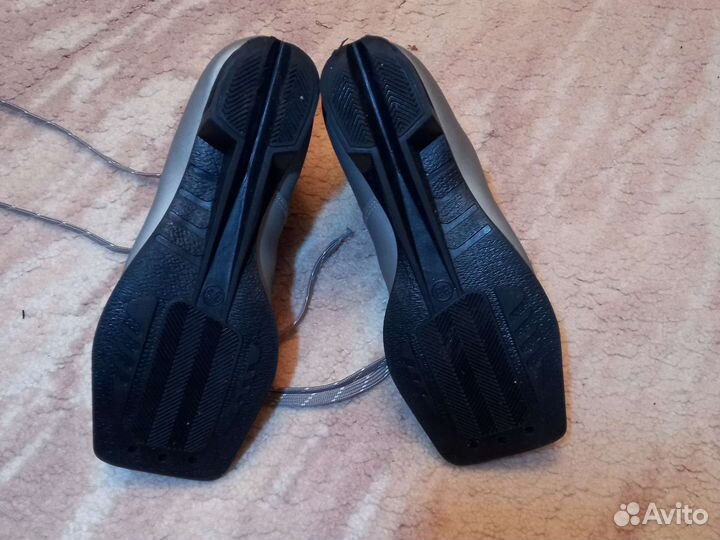 Лыжные ботинки 33 размер