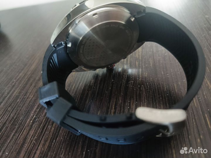 Мужские наручные часы хронограф