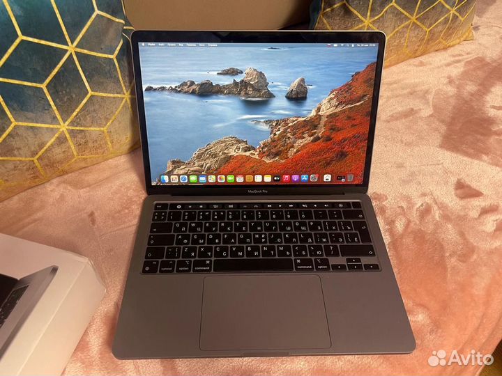 Apple MacBook Pro 13 m2 2022