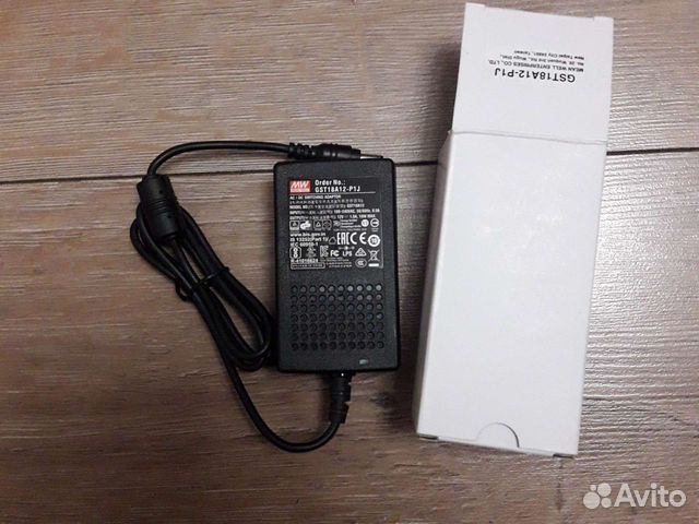 Блок питания 12в 1,5 А