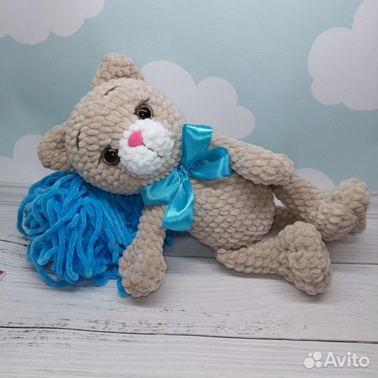 Зайки, котики