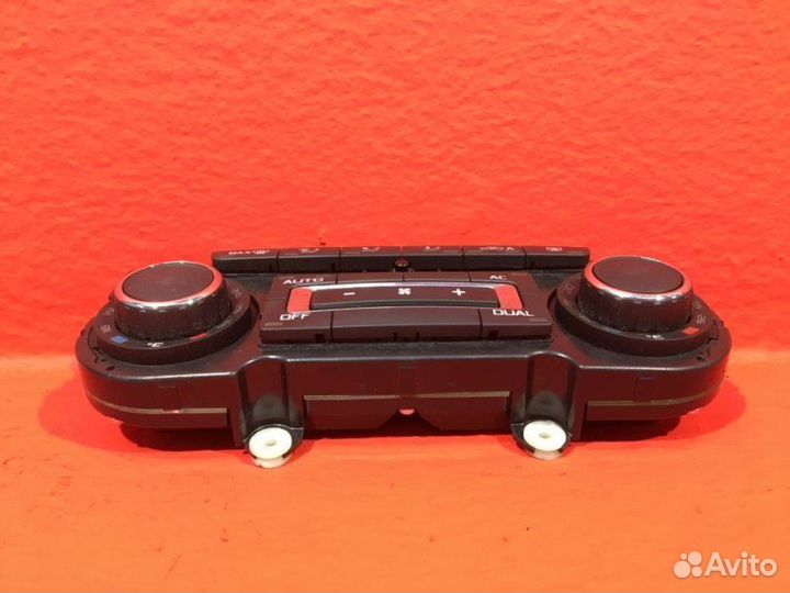 Блок управления печкой Skoda Octavia A5 1.4 CAX