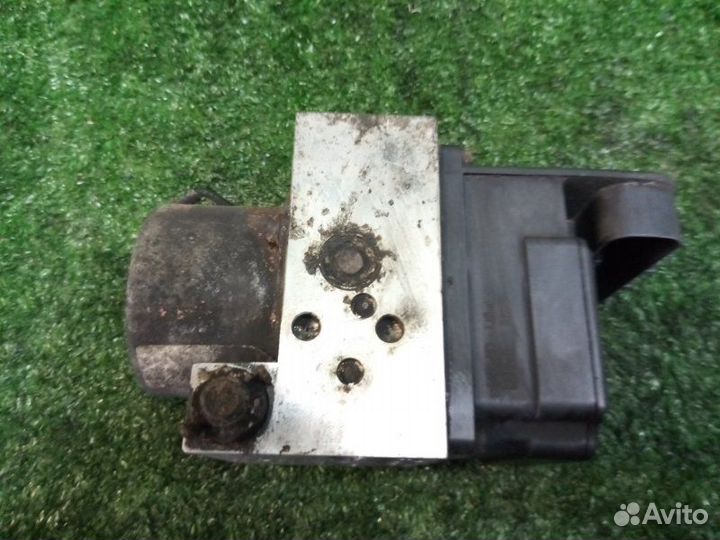 Блок abs Nissan Maxima A33 VQ20DE 1999-2006