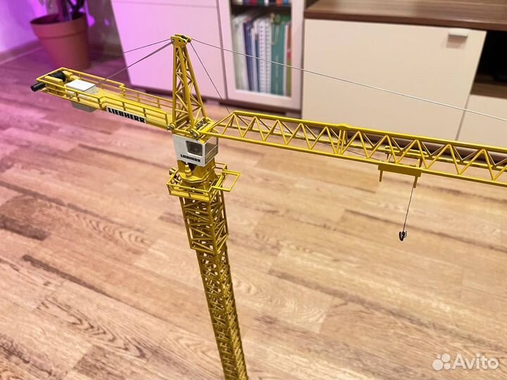 Модель башенного крана Liebherr